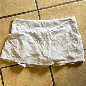 Lululemon white tennis skirt